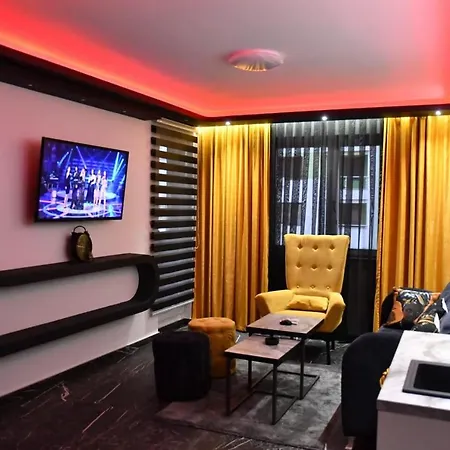 S&v 3 Istocno Sarajevo Sa Jacuzzi Lux Hilandarska Centar Apartment Lukavica
