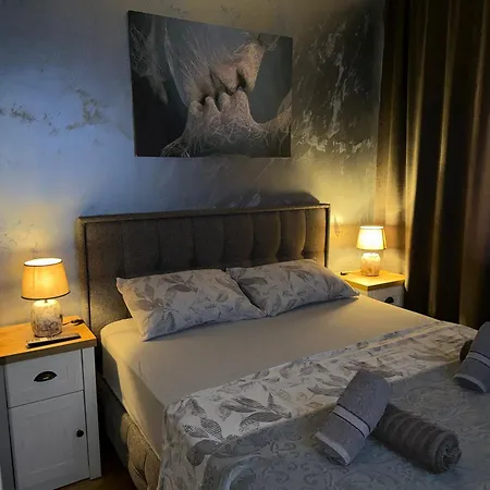 Διαμέρισμα S&v 3 Istocno Sarajevo Sa Jacuzzi Lux Hilandarska Centar Lukavica