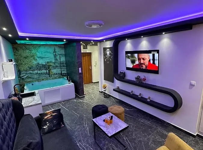 S&v 3 Istocno Sarajevo Sa Jacuzzi Lux Hilandarska Centar Διαμέρισμα