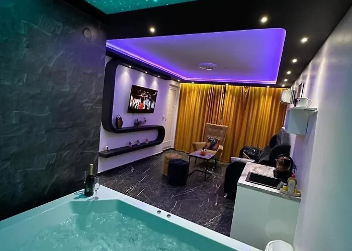 S&v 3 Istocno Sarajevo Sa Jacuzzi Lux Hilandarska Centar * Lukavica